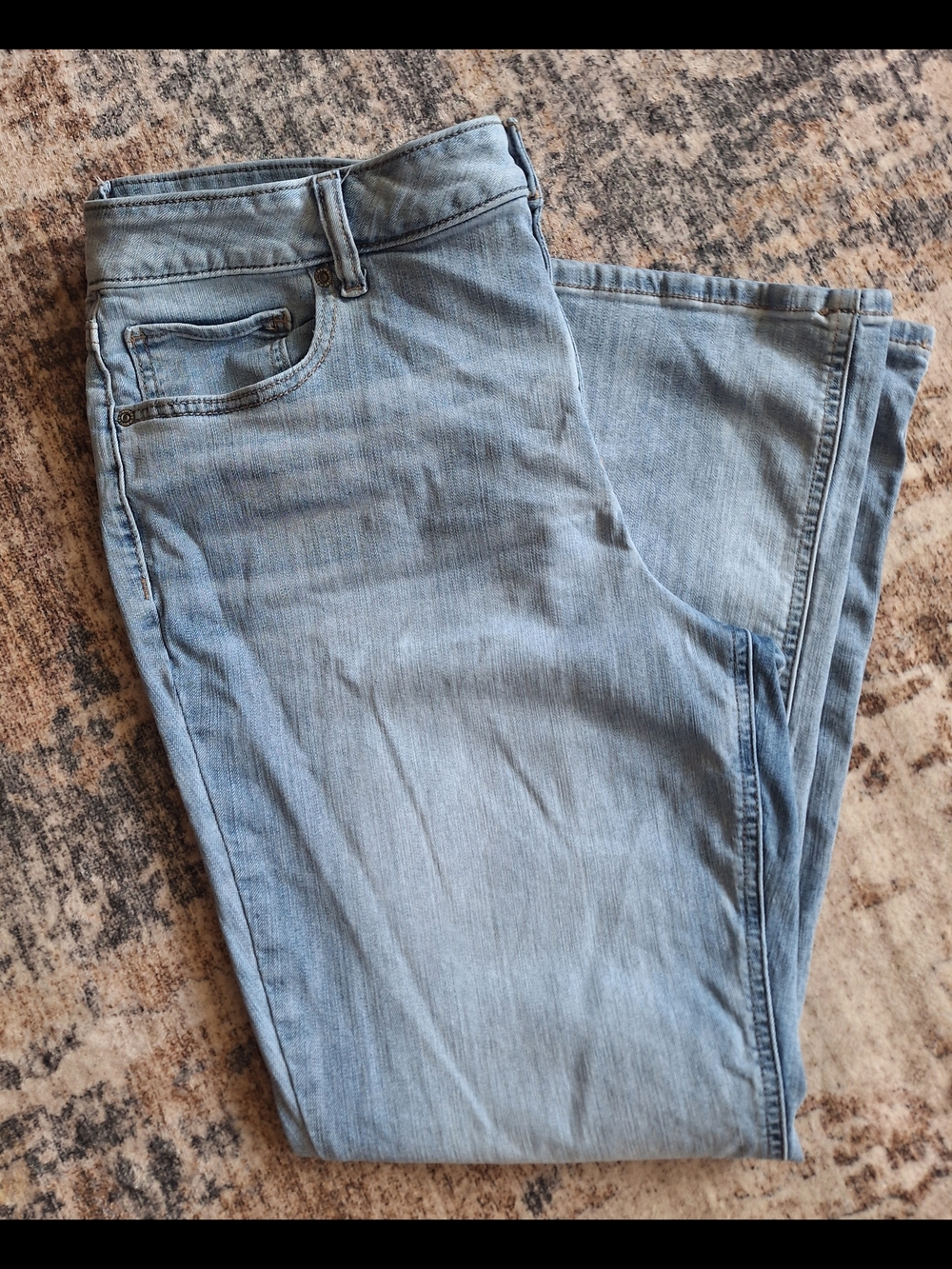 Maurices Slim Boot Cut Mid Rise Women’s Jeans. Sz 18 Short